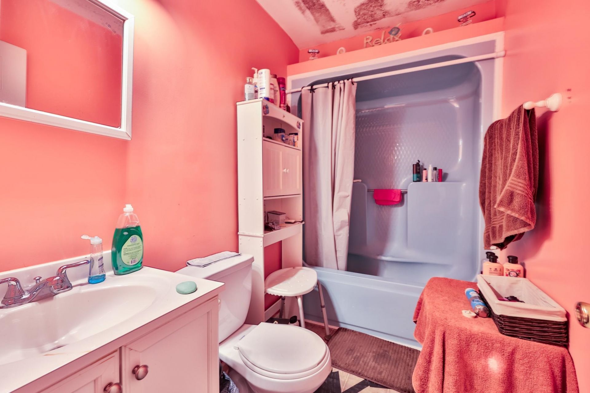 57 Jacobs Ave. Photo 12