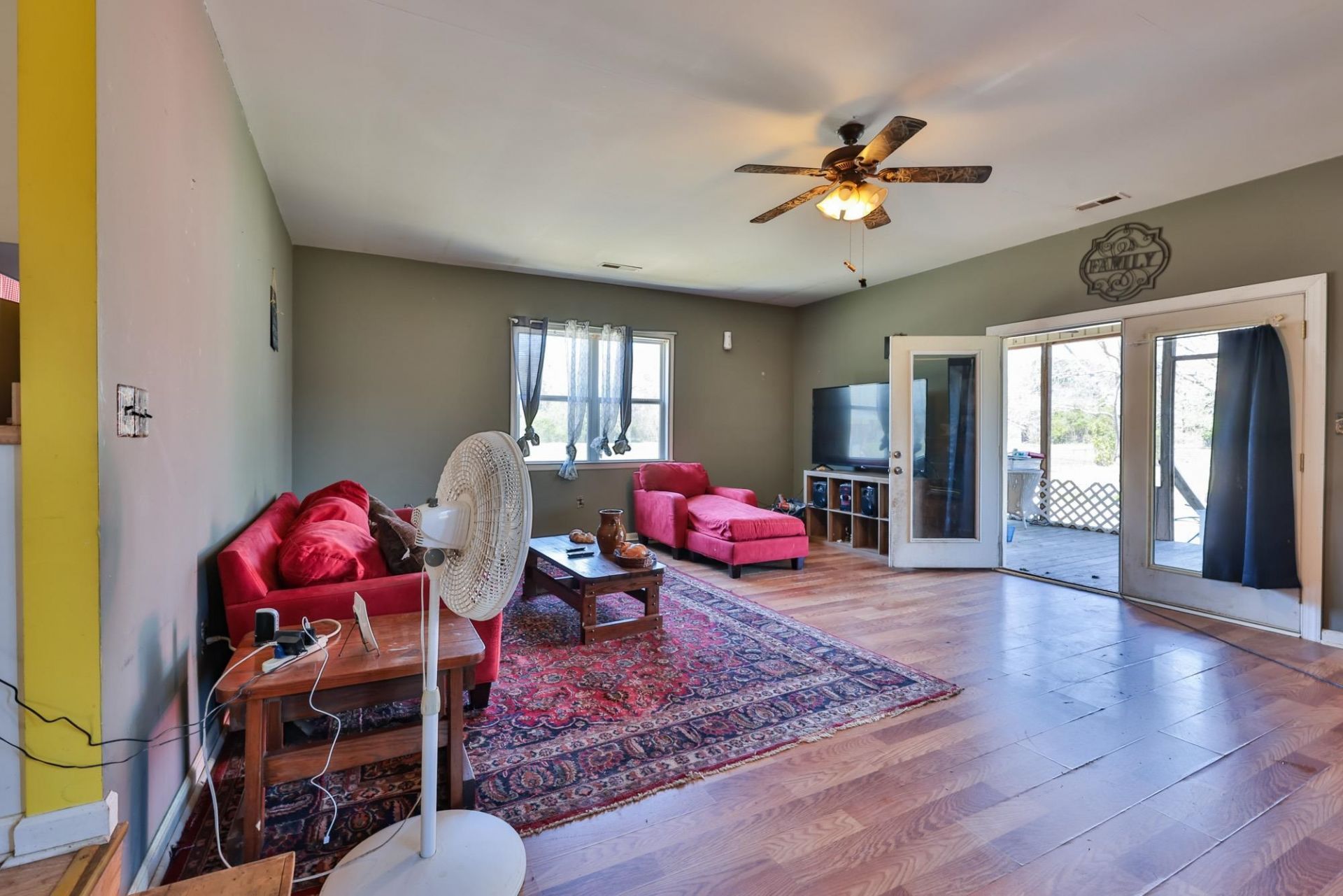 57 Jacobs Ave. Photo 4