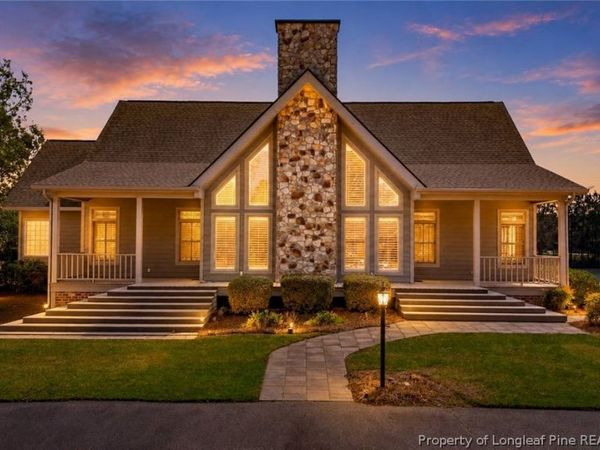 1302 Oakridge Boulevard, Lumberton, NC 28358