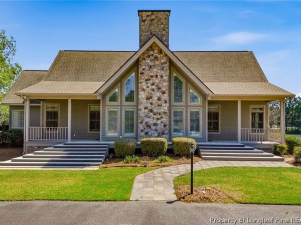 1302 Oakridge Boulevard, Lumberton, NC 28358