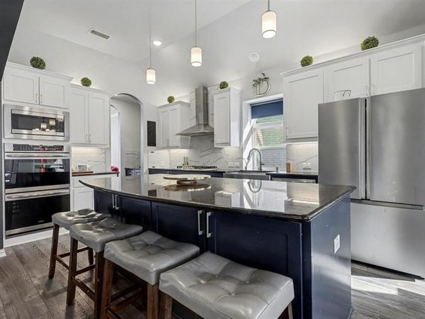 306 Calhoun Street, Glenn Heights, TX 75154