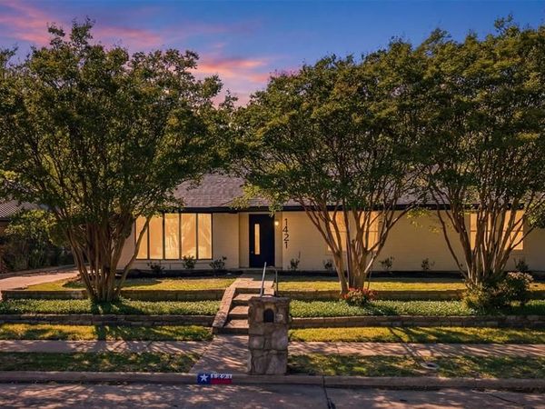 1421 Homestead Court , Irving, TX 75061