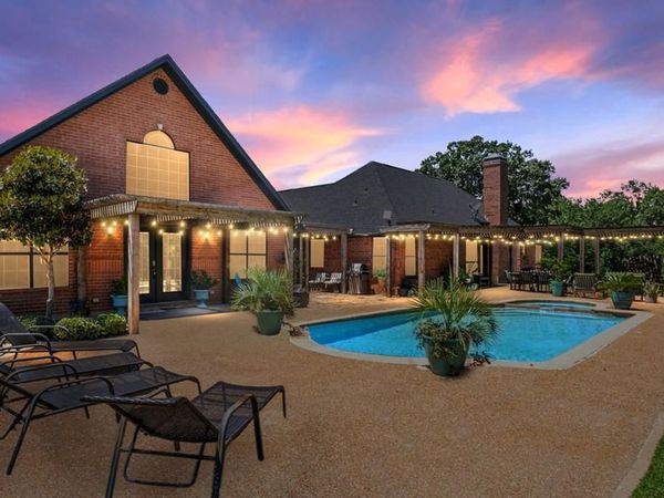 1933 Vz County Road 2721, Mabank, TX 75147
