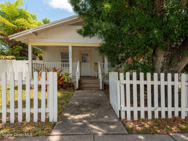 2013 Vernon Place , Melbourne, FL 32901