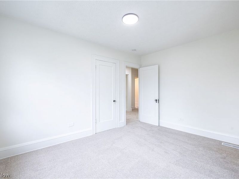 3379 Tullamore Road, Cleveland Heights, OH 44118 Photo 21