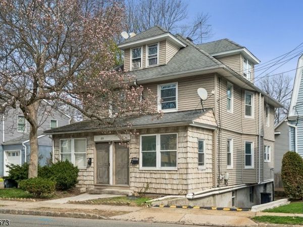 54 Ashwood Ave, Summit, NJ 07901