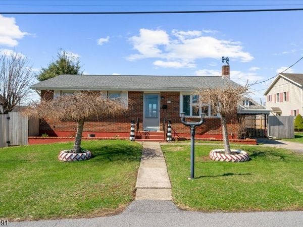 903 4Th Ave, Alpha, NJ 08865