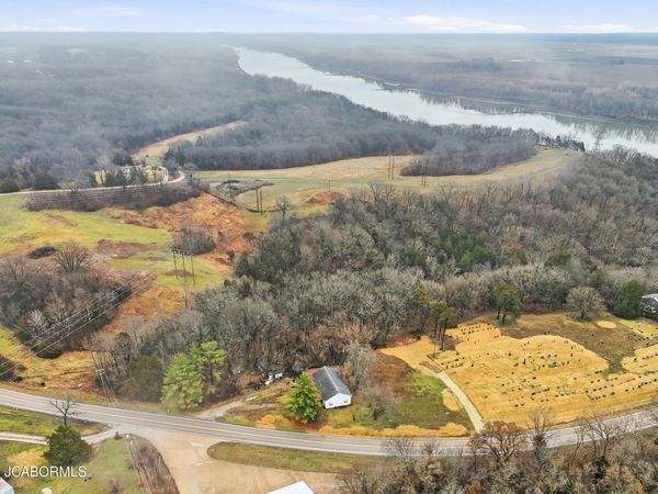 10590 MO-94 , Portland, MO 65067