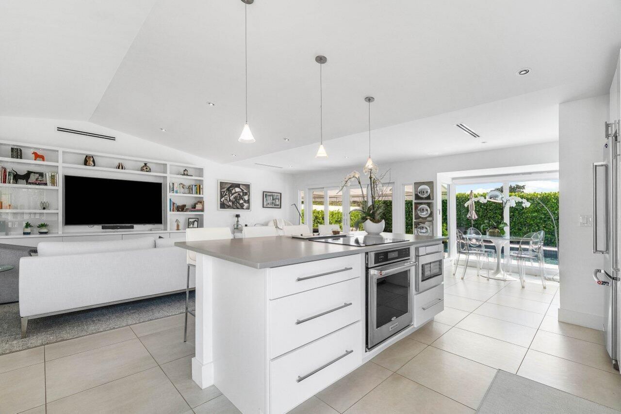 2320 Las Casitas Drive, Wellington, FL 33414 Photo