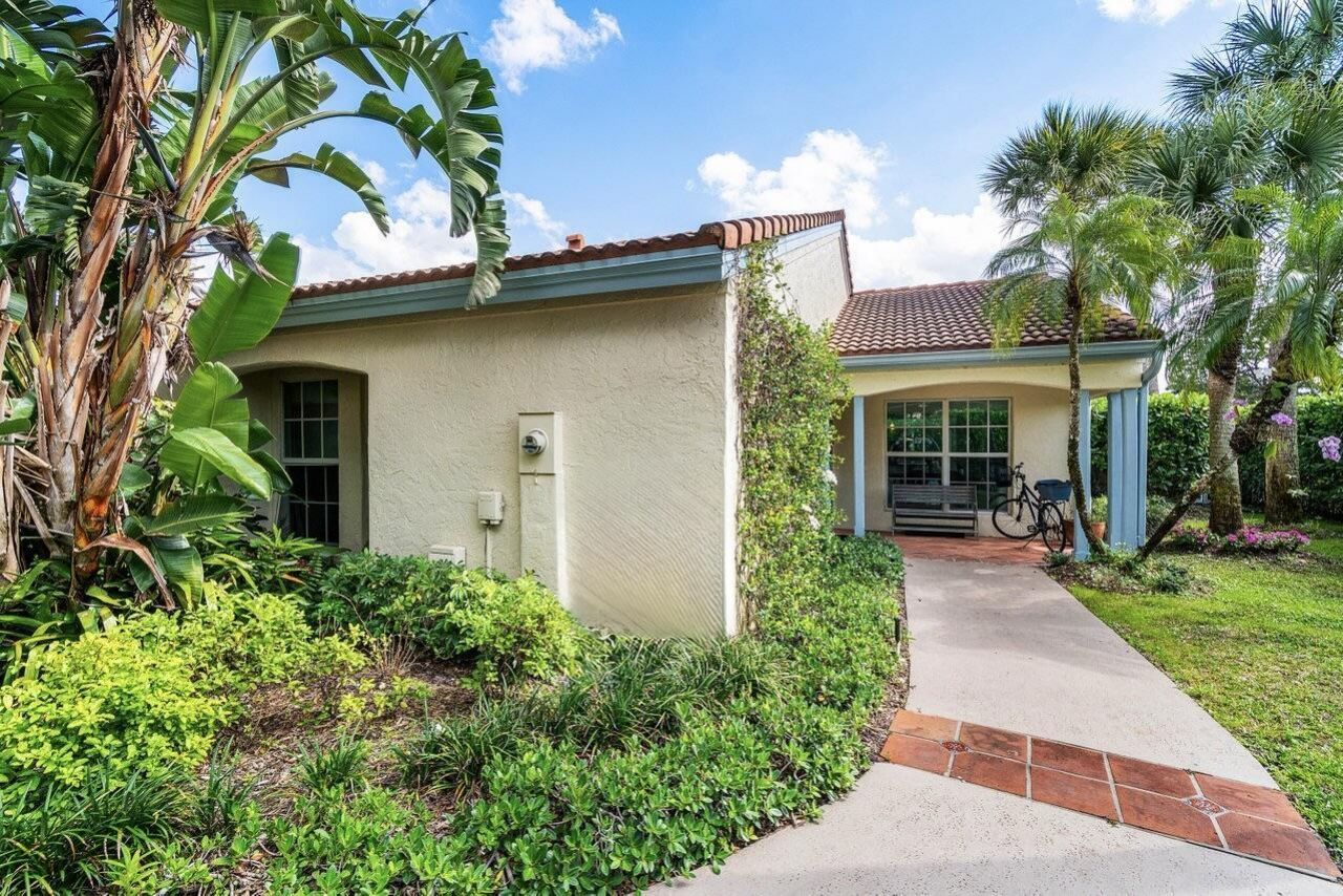 2320 Las Casitas Drive, Wellington, FL 33414 Photo