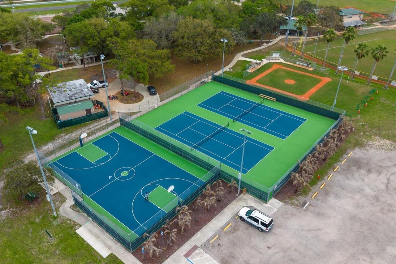 1417 SE Rivergreen Circle, Port Saint Lucie, FL 34952 Photo