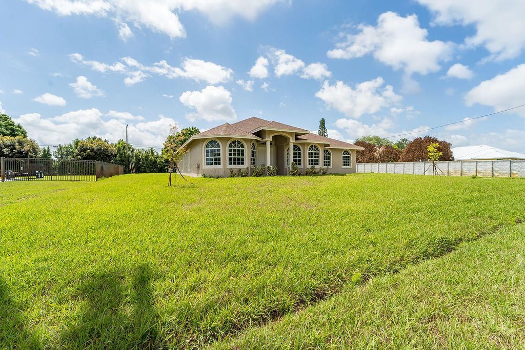 376 SW Paar Drive, Port Saint Lucie, FL 34953 Photo