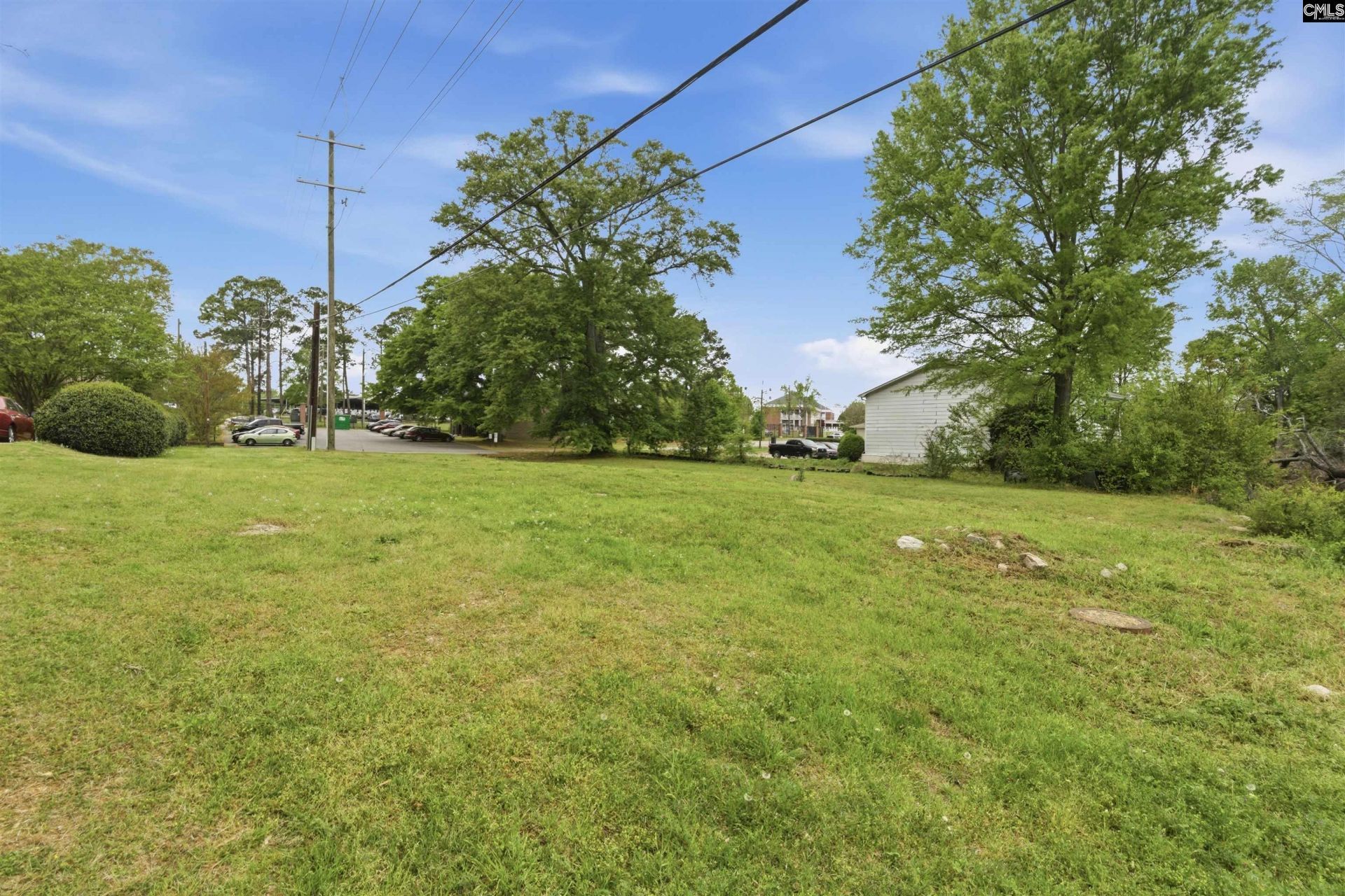 E/s Byron Road Photo 4