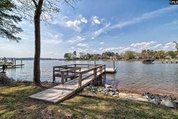 79 Drayton Court photo 4