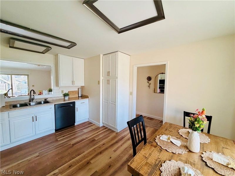 8760 Candlestick Lane, Dayton, OH 45424 Photo 4