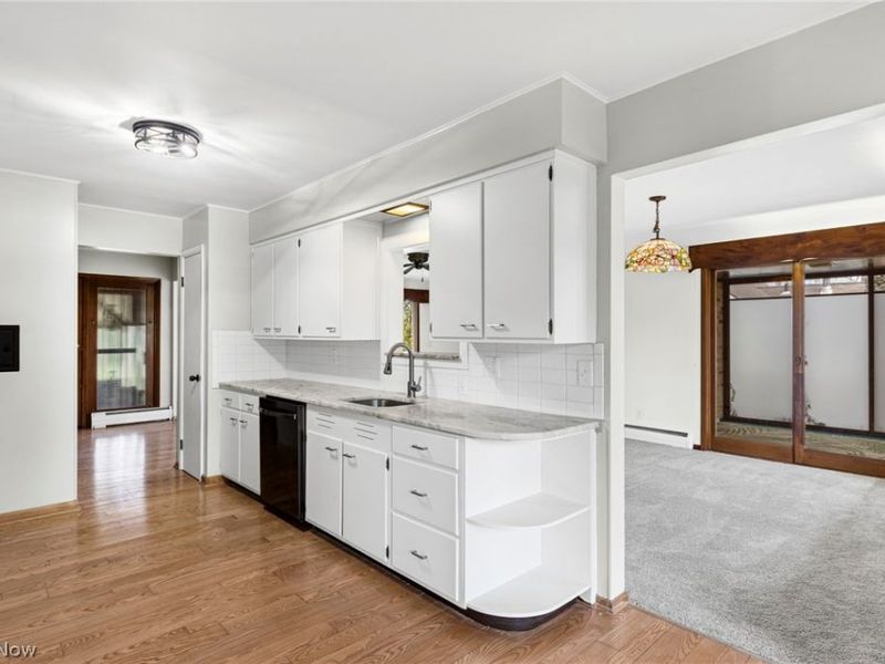 6208 Dora Boulevard, Independence, OH 44131 Photo 11