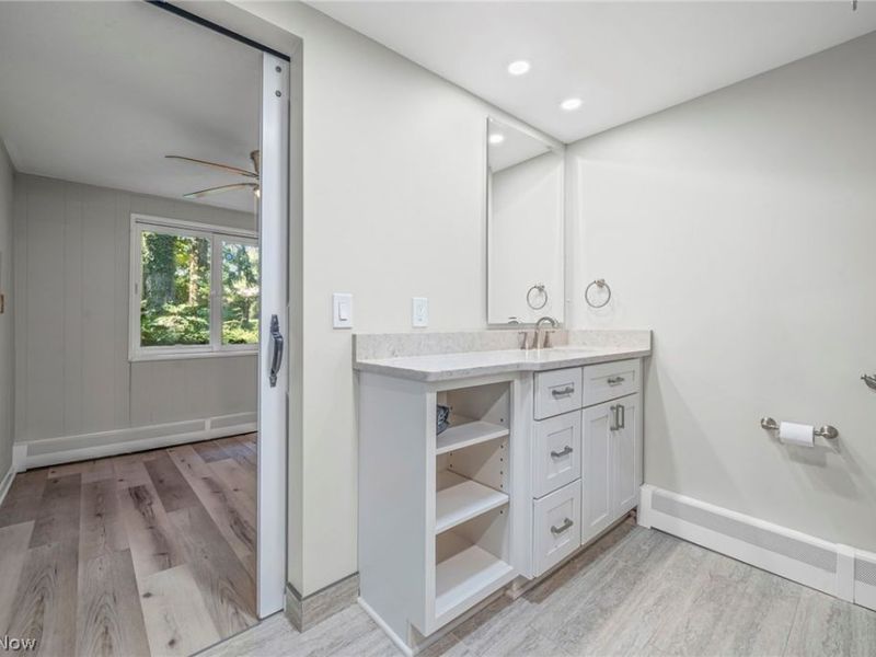 6208 Dora Boulevard, Independence, OH 44131 Photo 33