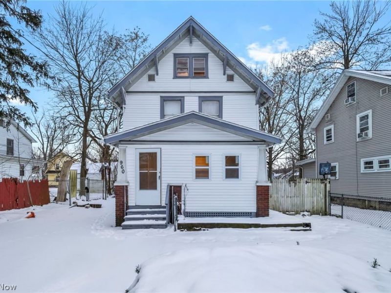 960 Whittier Avenue, Akron, OH 44320 Photo 2