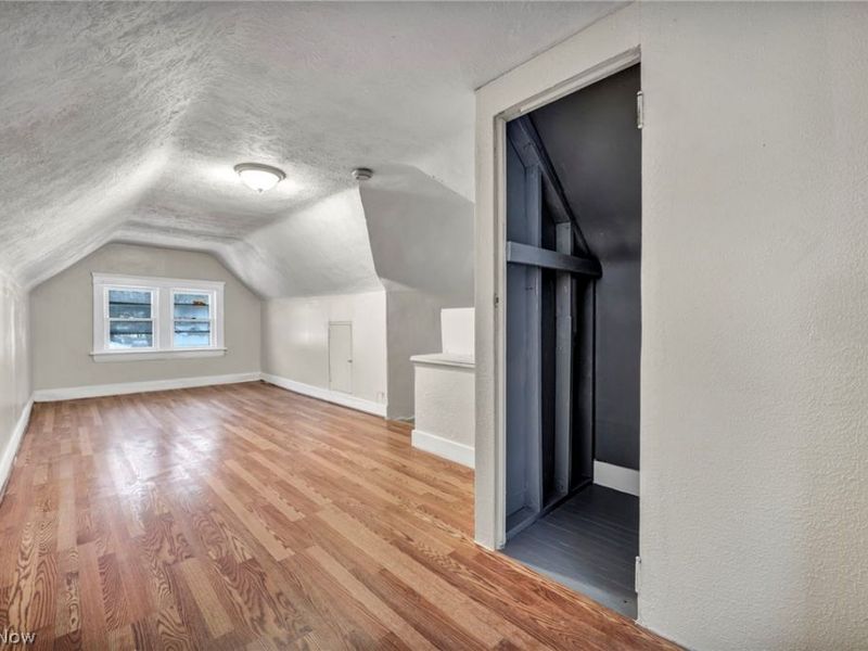 960 Whittier Avenue, Akron, OH 44320 Photo 33