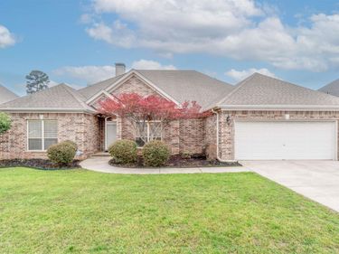 119 Maumelle Valley Drive, Maumelle, AR 72113