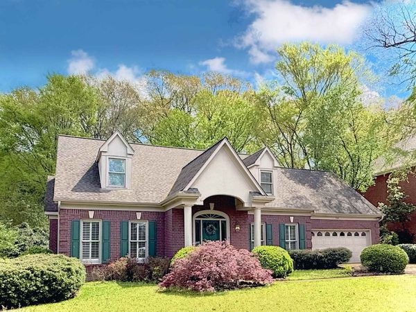 756 CRESTOVER DR, Collierville, TN 38017