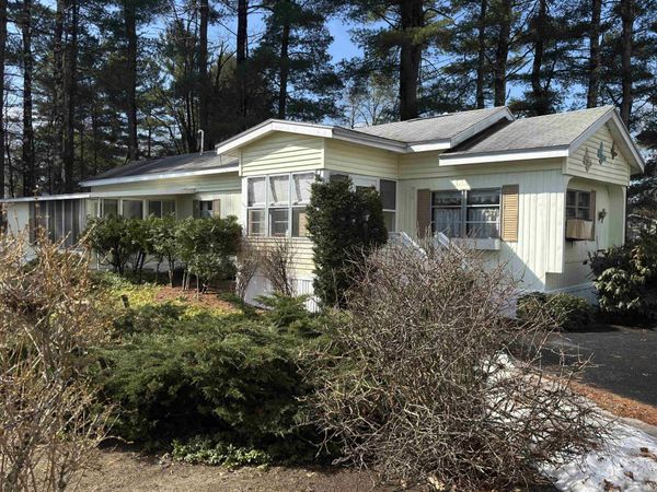 15 Sunrise Trail, Nashua, NH 03062