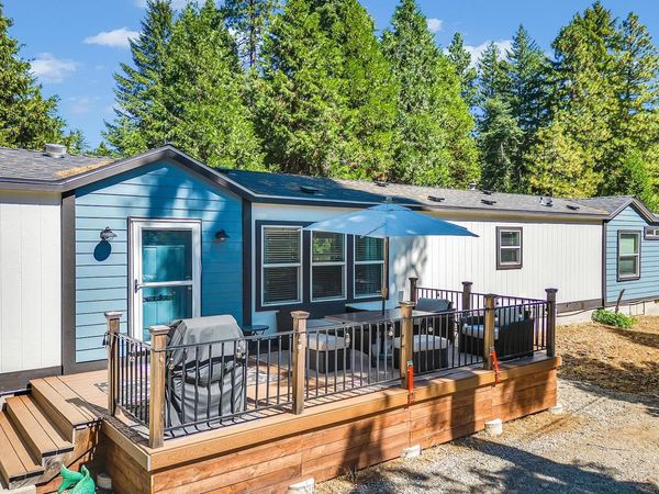 3744 Lake Almanor Drive, Lake Almanor, CA 96137