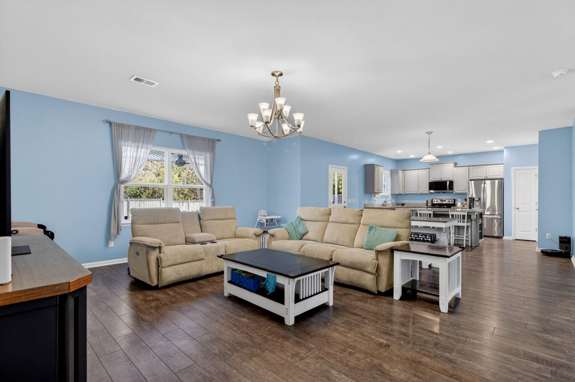 1903 Toland Court Photo 11