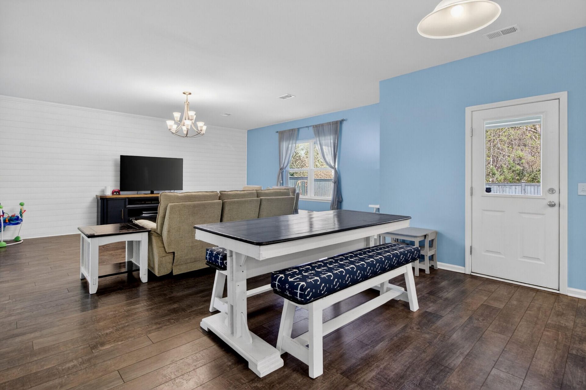 1903 Toland Court Photo 14