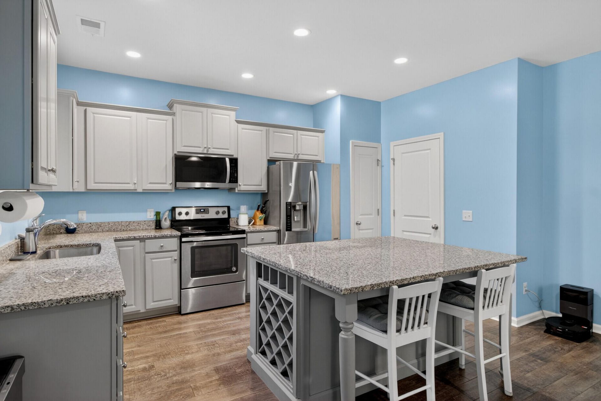 1903 Toland Court Photo 16