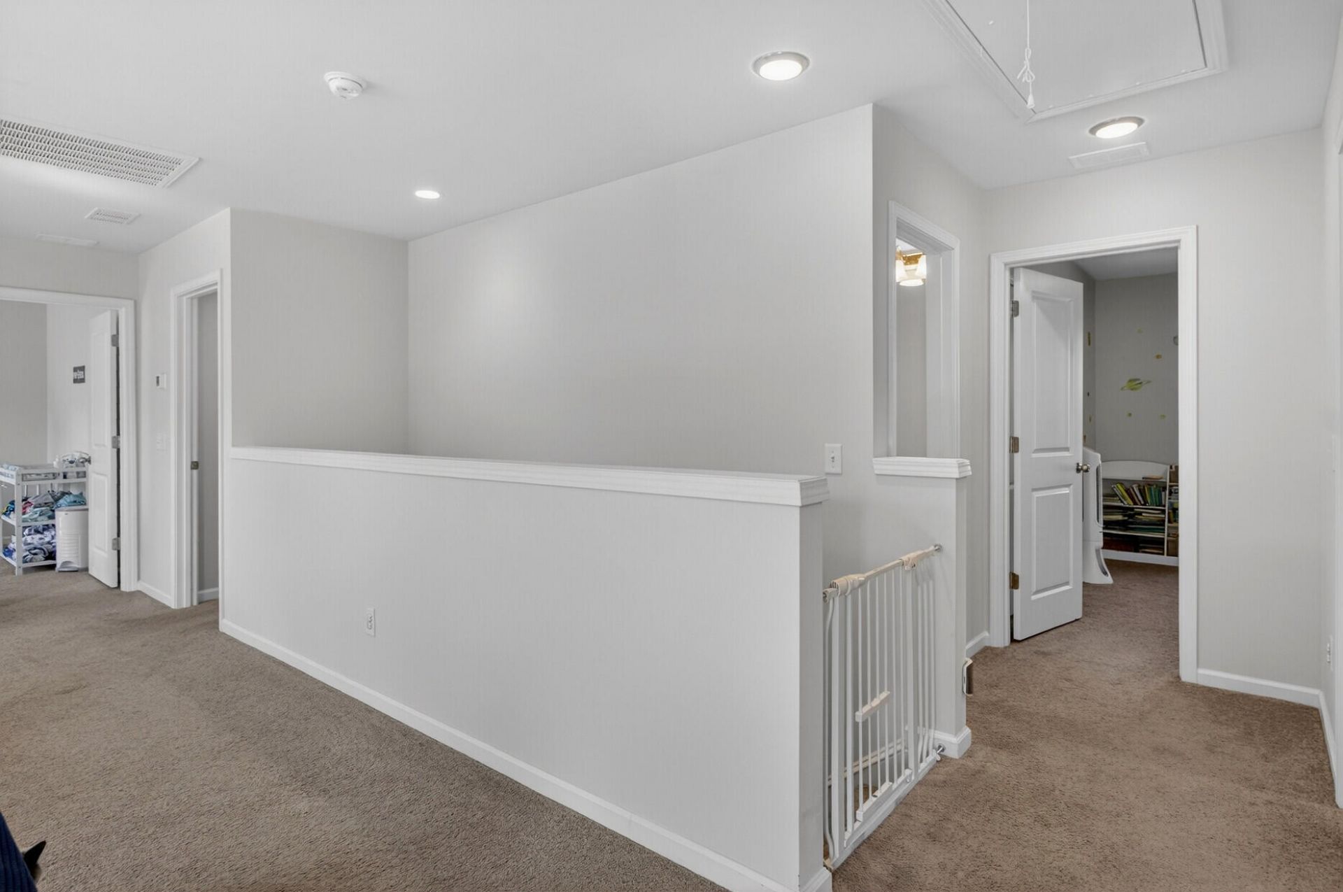 1903 Toland Court Photo 23