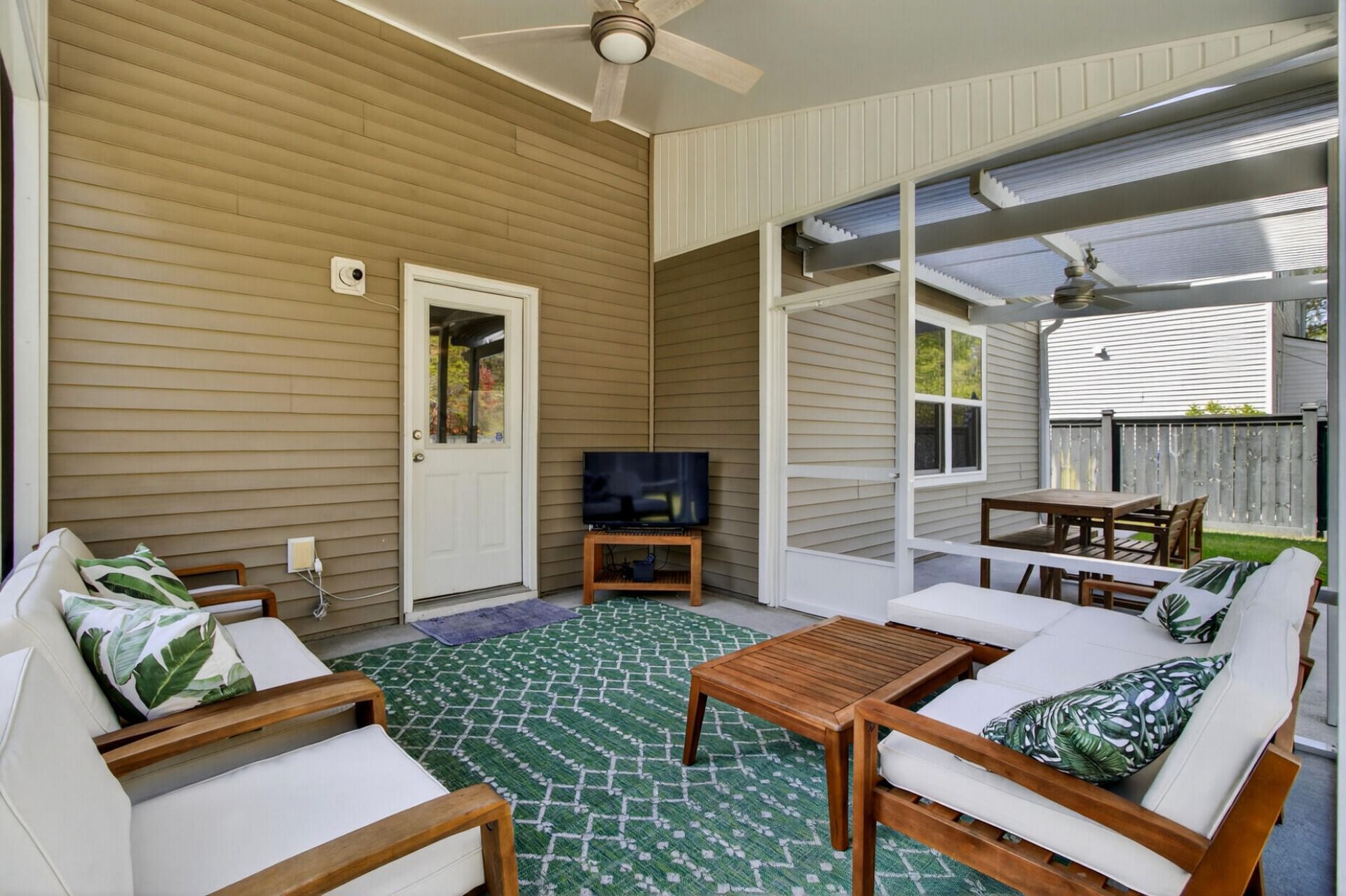 1903 Toland Court Photo 41