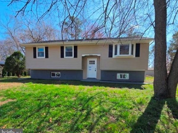 804 PINE AVENUE , CLAYTON, NJ 08312