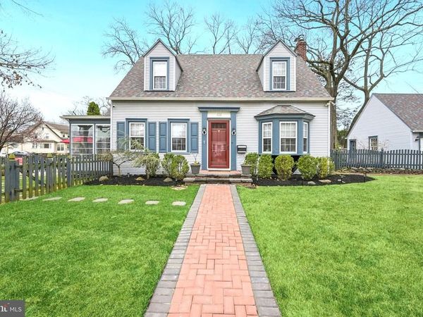 103 BURRWOOD, WESTMONT, NJ 08108