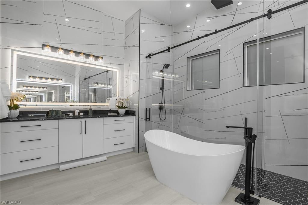 788 9th St Sw, Naples, FL 34117 Photo