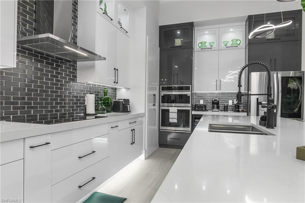 788 9th St Sw, Naples, FL 34117 Photo