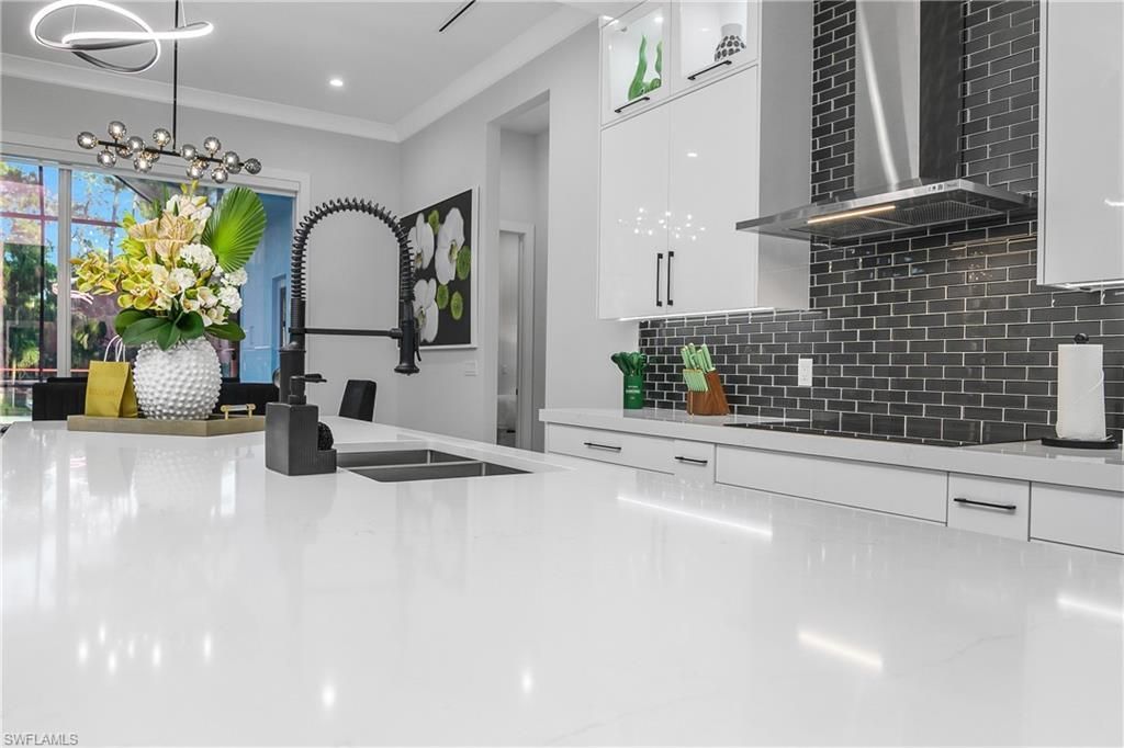 788 9th St Sw, Naples, FL 34117 Photo