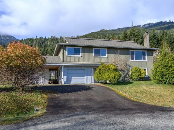 130 Seaview St , Sayward, BC V0P 1R0