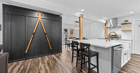 2581 Armstrong Avenue, South Lake Tahoe, CA 96150 Photo