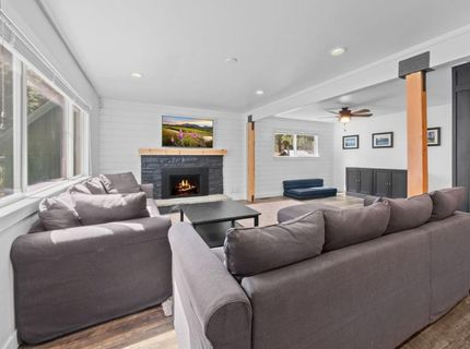 2581 Armstrong Avenue, South Lake Tahoe, CA 96150 Photo