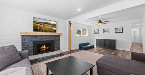 2581 Armstrong Avenue, South Lake Tahoe, CA 96150 Photo