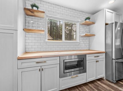 2581 Armstrong Avenue, South Lake Tahoe, CA 96150 Photo