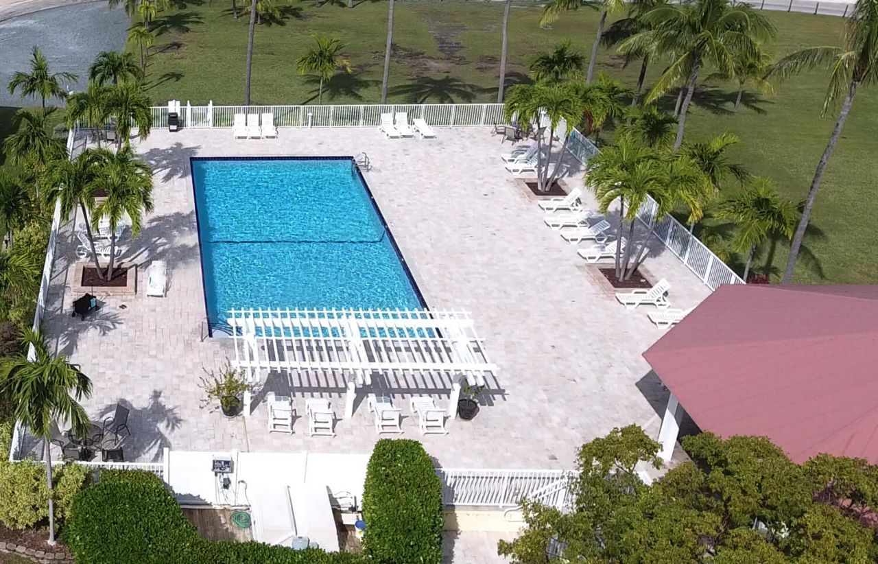 88540 Overseas Highway, Unit 503 + Boat, Tavernier, FL 33070 Photo