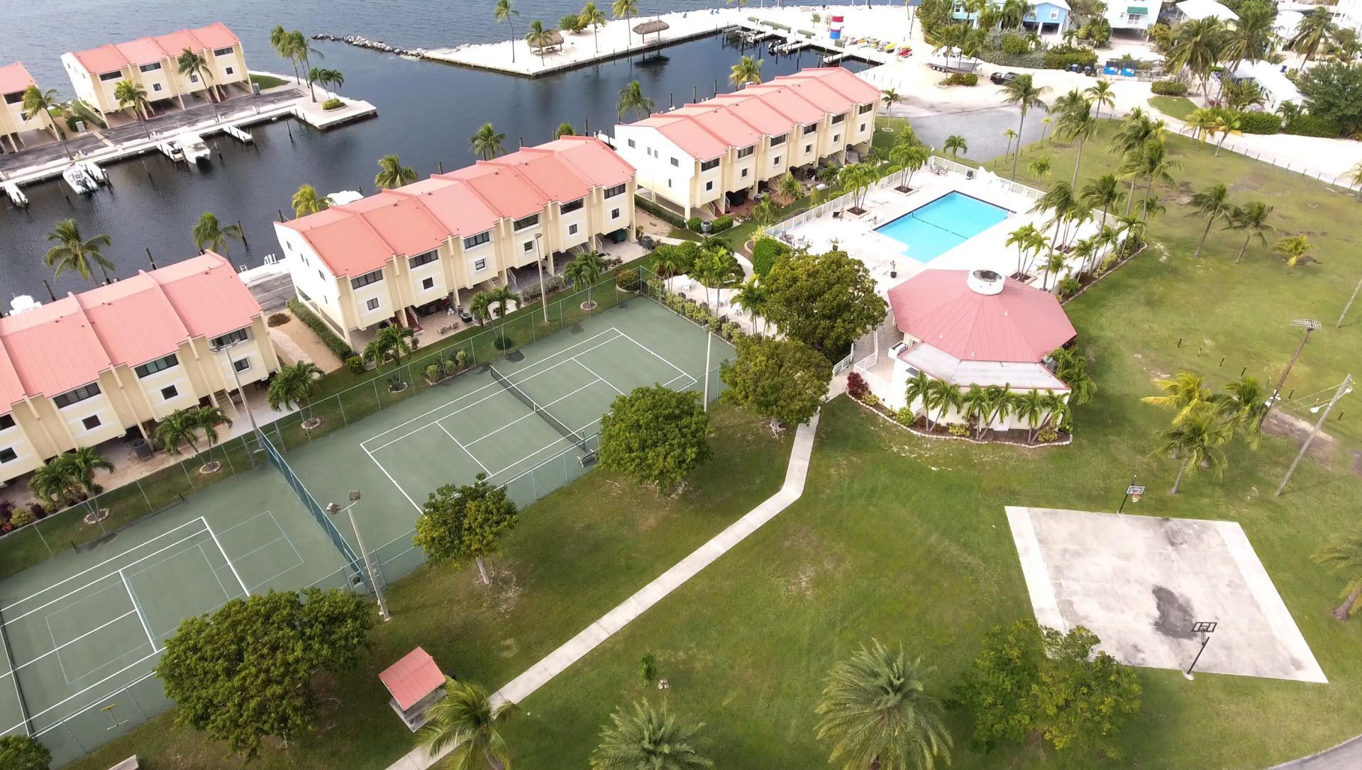 88540 Overseas Highway, Unit 503 + Boat, Tavernier, FL 33070 Photo
