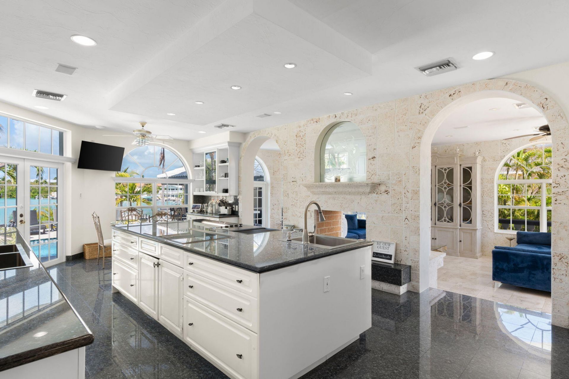 152 N Indies Drive, Duck Key, FL 33050 Photo