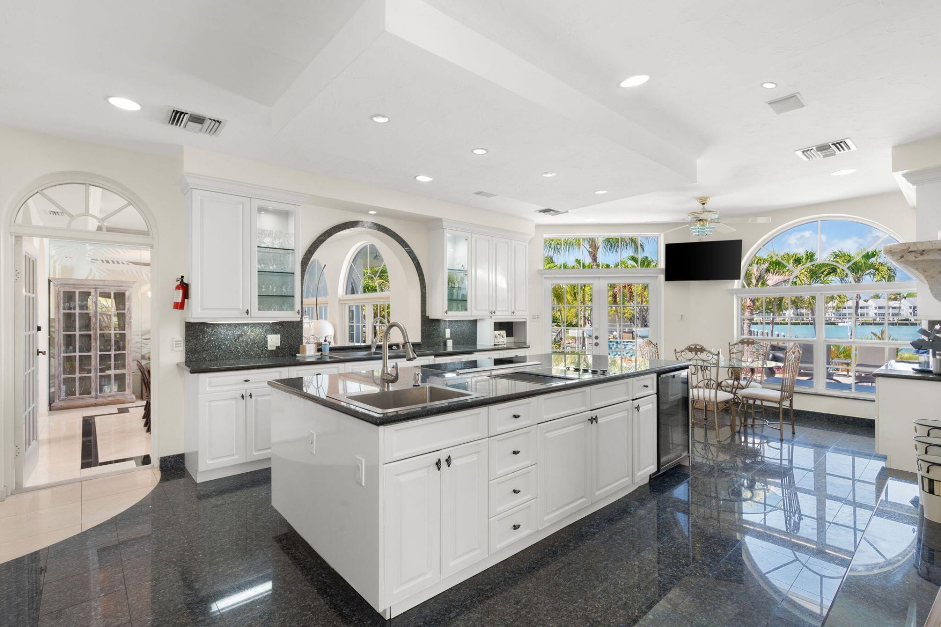 152 N Indies Drive, Duck Key, FL 33050 Photo