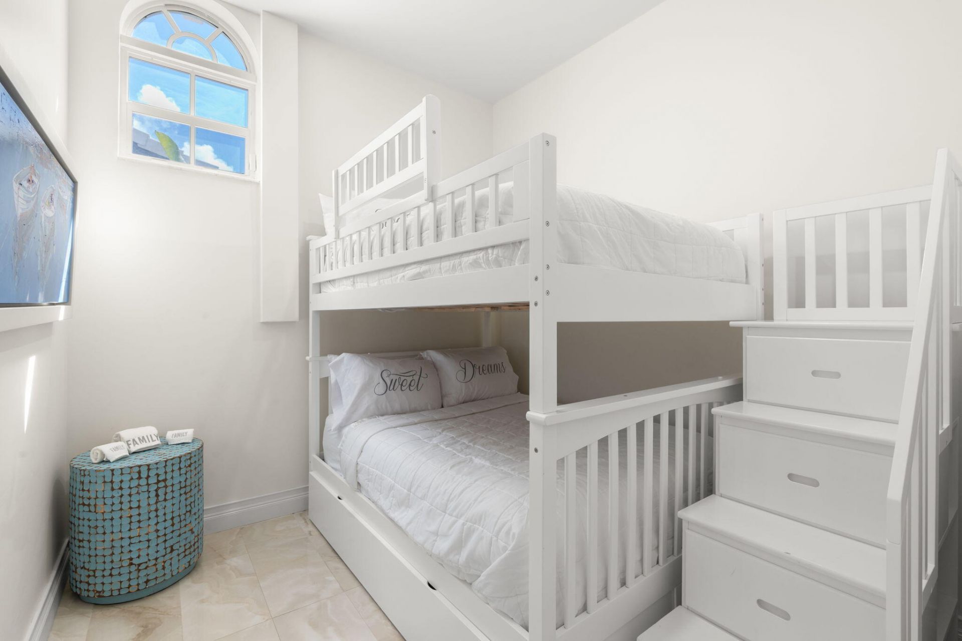 152 N Indies Drive, Duck Key, FL 33050 Photo