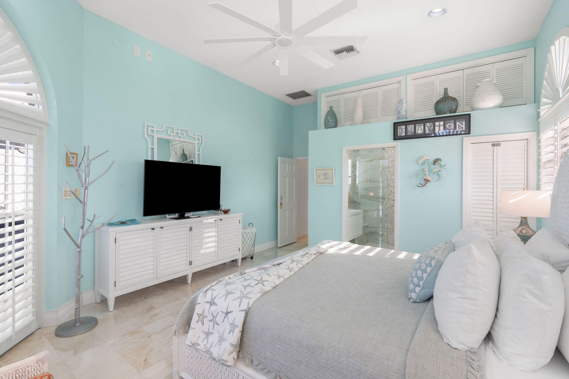 152 N Indies Drive, Duck Key, FL 33050 Photo