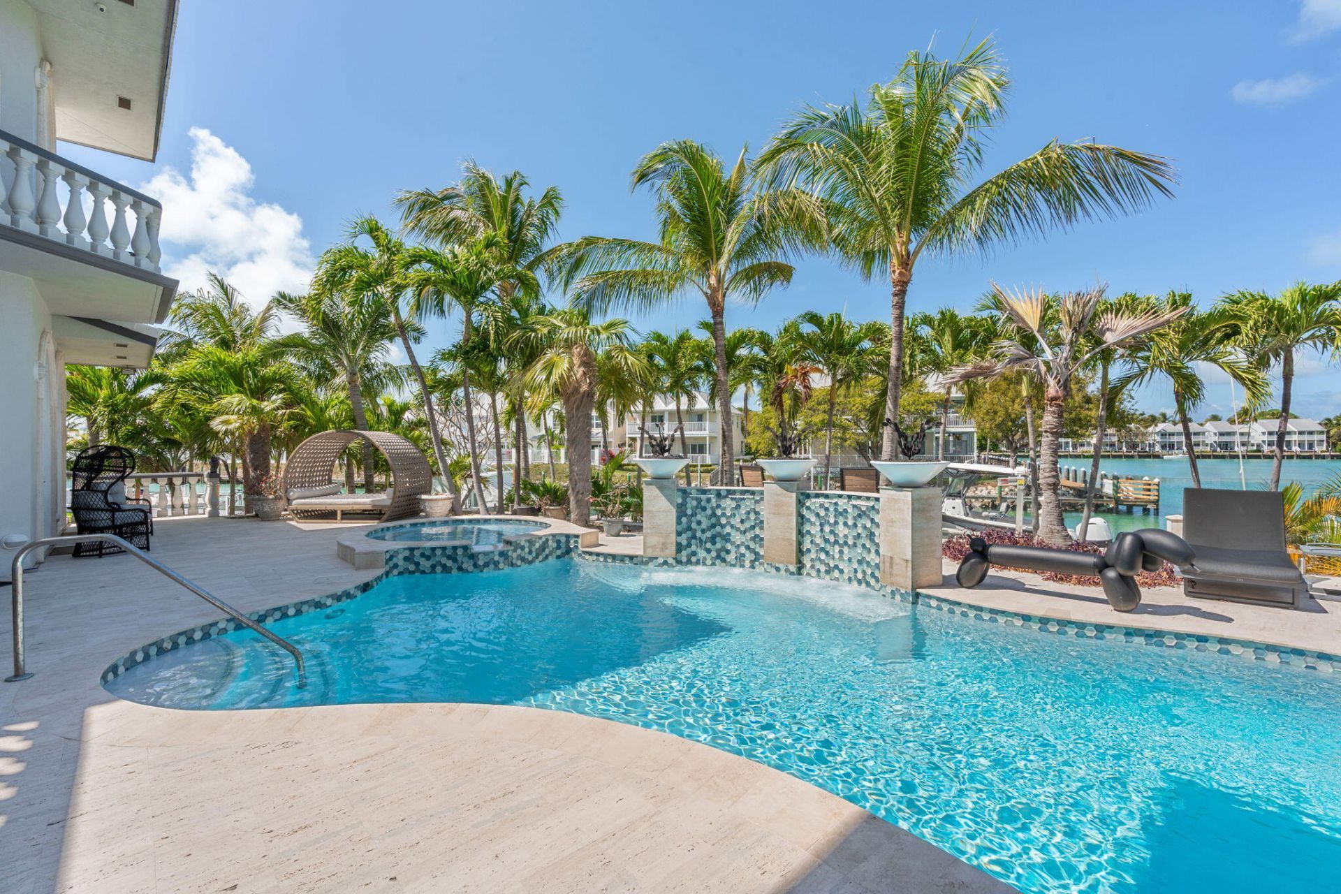 152 N Indies Drive, Duck Key, FL 33050 Photo