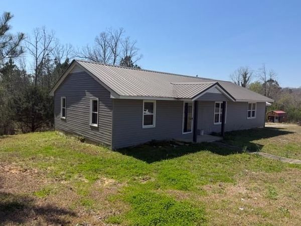 195 Oakdale Dr, Haleyville, AL